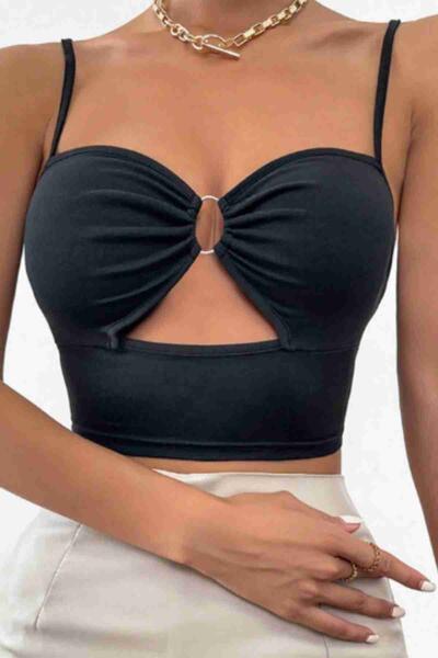 Aksesuarlı Şık Crop Büstiyer T-shirt Siyah