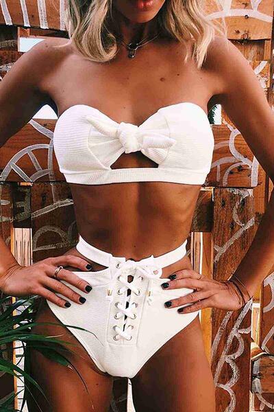 Angelsin Özel Tasarım Bikini Üstü Beyaz MS41268