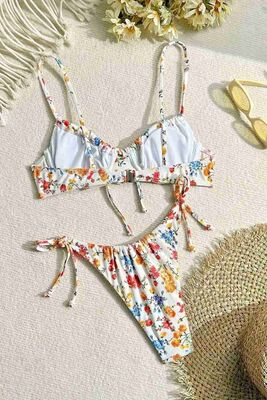 Bağlamalı Çiçek Baskılı Bikini Altı Çok Renkli - Thumbnail