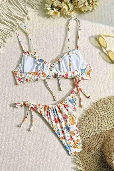 Bağlamalı Çiçek Baskılı Bikini Altı Çok Renkli