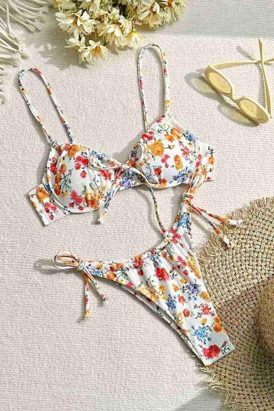 Bağlamalı Çiçek Baskılı Bikini Altı Çok Renkli