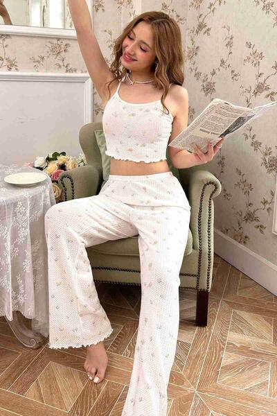 Baskılı Askılı Pijama Takımı Çiçekli