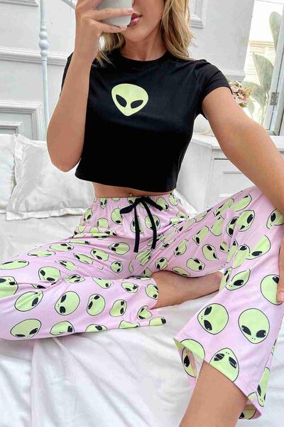 Baskılı Kısa Kollu Pijama Takımı Çok Renkli
