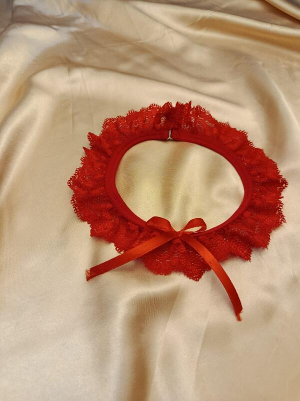 Dantel Detaylı Fiyonk Aksesuarlı Boyun - 2