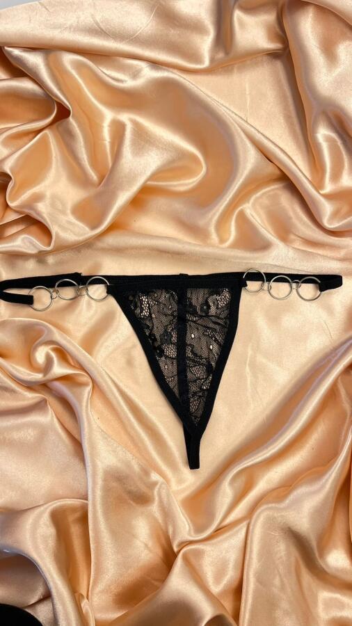 Halka Detaylı Dantel String Külot - 1