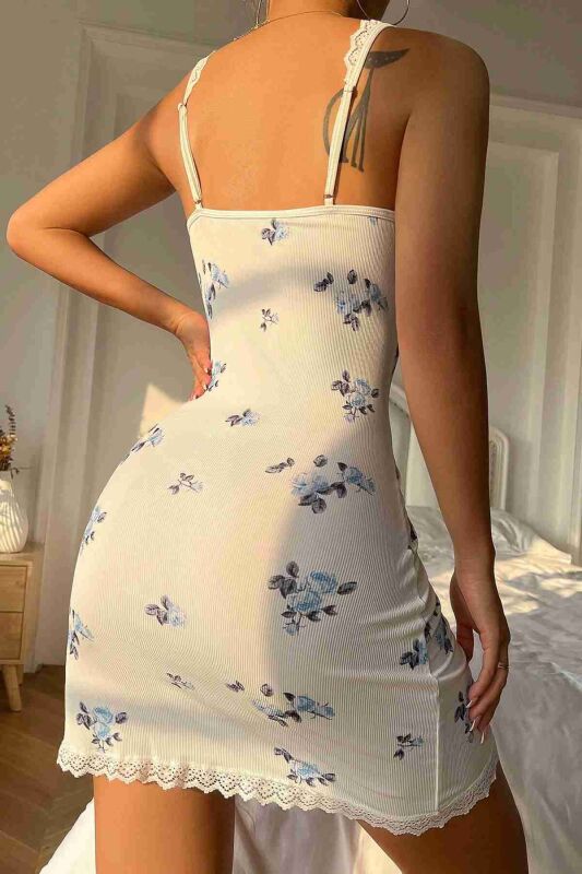 Kalp Aksesuarlı Tasarım Şık Dantelli Gecelik Beyaz - 5