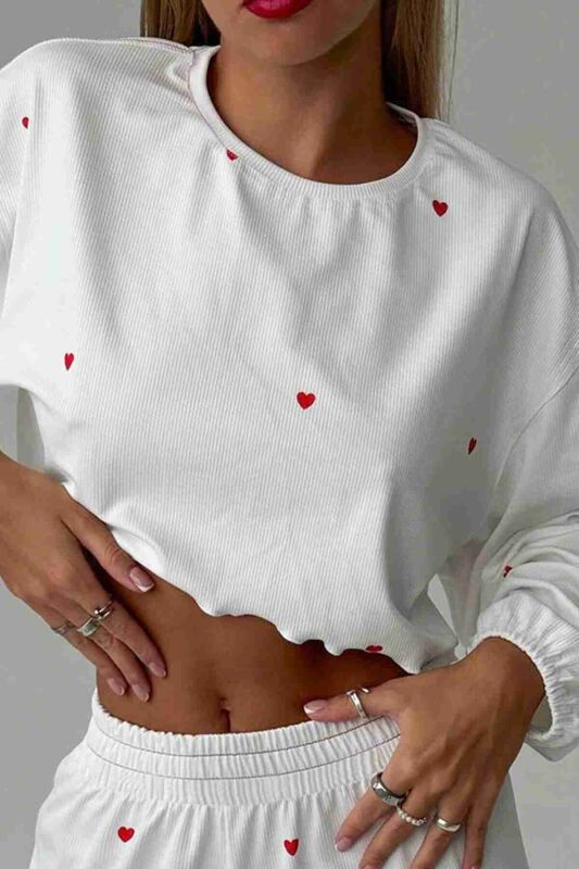 Kalp Baskılı Uzun Kollu İnce Kumaş Dökümlü Pijama Takımı Beyaz - 1