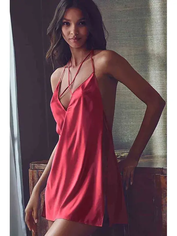 Kırmızı Saten Gecelik - 1