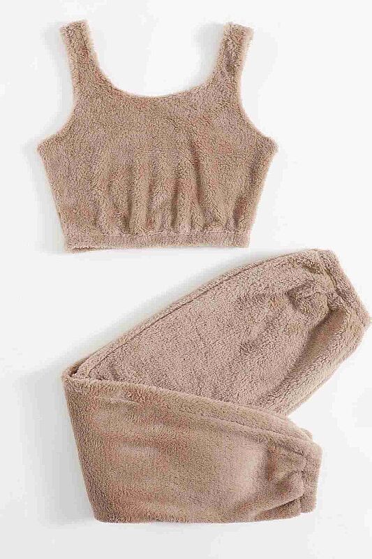  Kolsuz Askılı Peluş Polar Alt Üst Pijama Takımı - 7