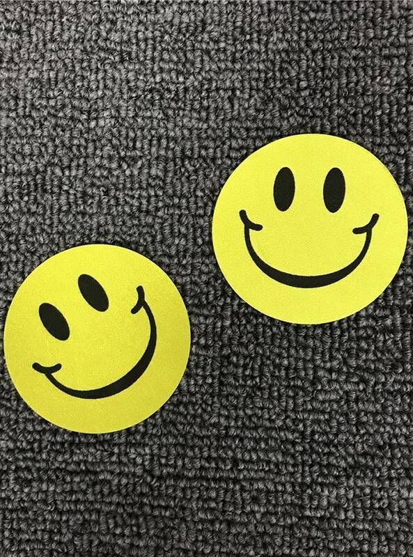 Merry See Gülücük Desenli Göğüs Ucu Kapatıcı - Merry See