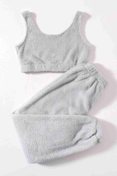 Kolsuz Askılı Peluş Polar Alt Üst Pijama Takımı 