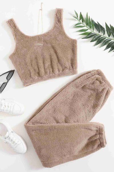 Kolsuz Askılı Peluş Polar Alt Üst Pijama Takımı 