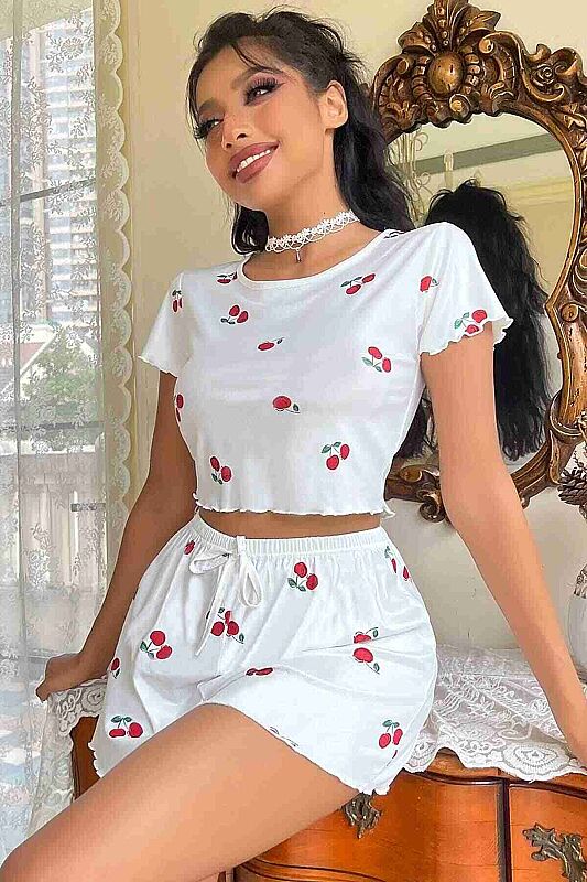 Örme Yumuşak Kısa Kol Kiraz Basklı Sortlu Pijama Takımı - Merry See