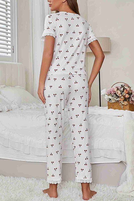 Özel Örme Kumaş Güpür Dantelli Kiraz Baskılı Kısa Kollu Pijama Takımı - 2