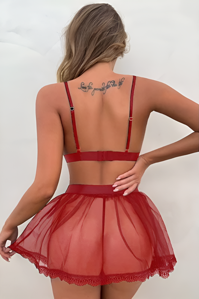 Venlisa dantel detaylı kırmızı bir iç giyim takımıdır V2704