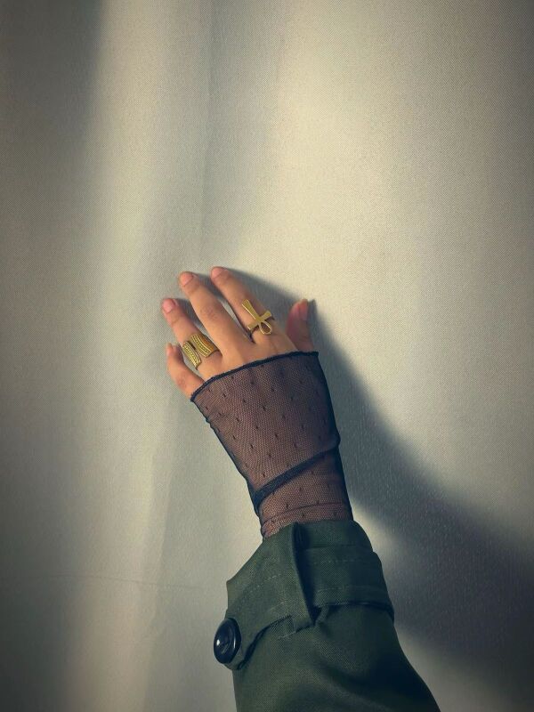 Uzun Siyah Puantiyeli Yetişkin Tül Eldiven - 2