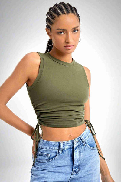 Yanları Büzgülü Kolsuz Bluz Crop Top Atlet