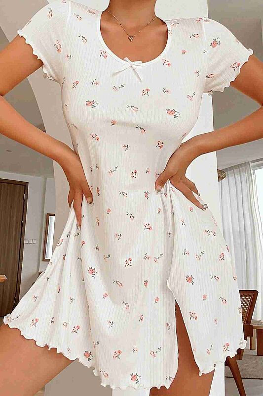 Yırtmaçlı Kısa Kollu Pijama Gecelik Beyaz - Merry See