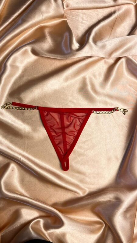 Zincir Detaylı Dantel String Külot - 9